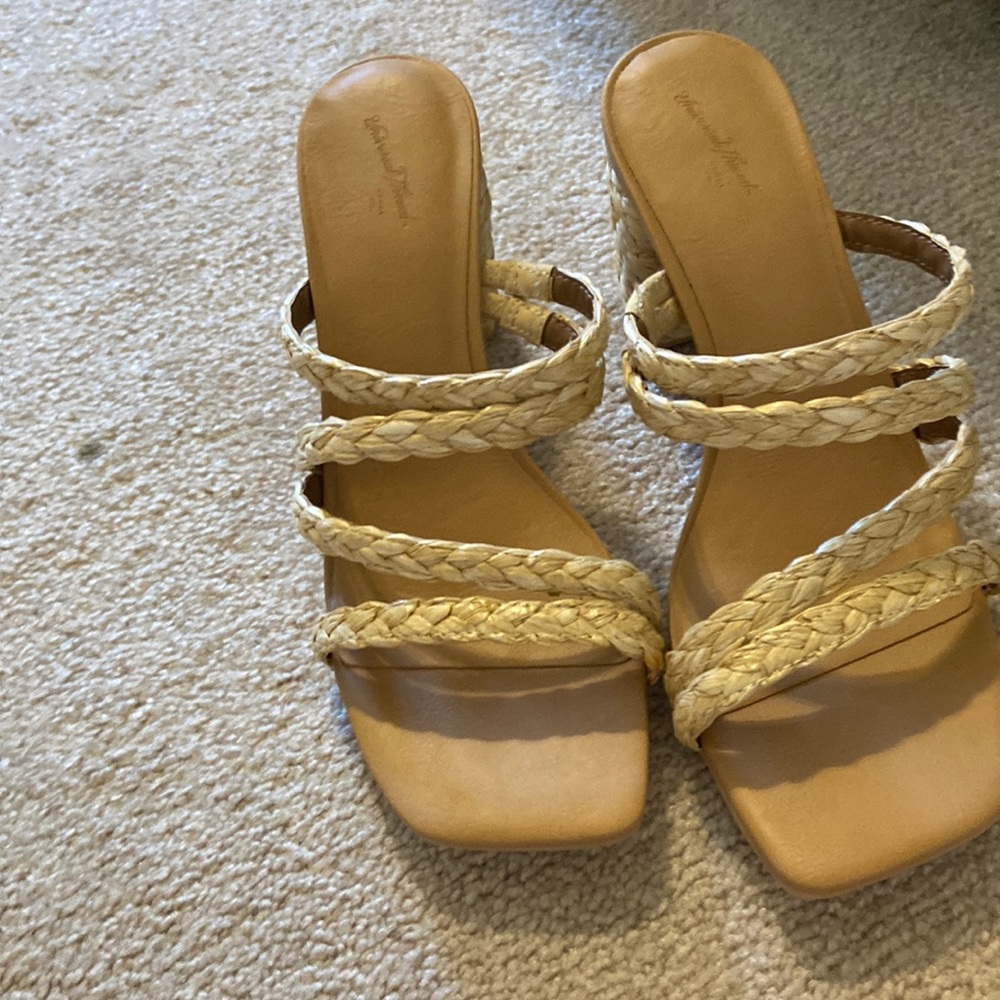 Summer sandals